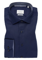 Chemise Eterna SLIM FIT UNI POPELINE bleu foncé avec col Kent en coupe étroite