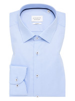 Chemise Eterna SLIM FIT NATTÉ bleu clair avec col Kent en coupe étroite