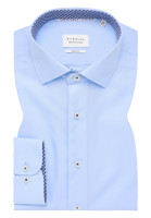 Chemise Eterna SLIM FIT UNI POPELINE bleu clair avec col Kent en coupe étroite